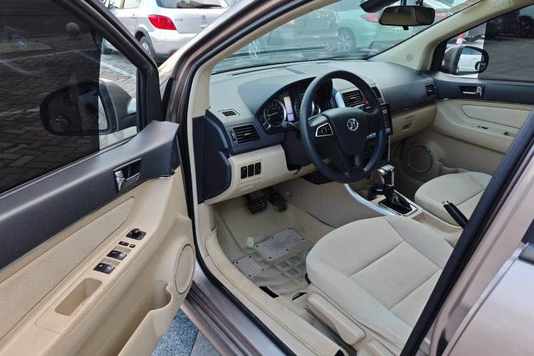 Used BAIC E Series 2012 Hatchback 1.5L Automatic Leshang Version
