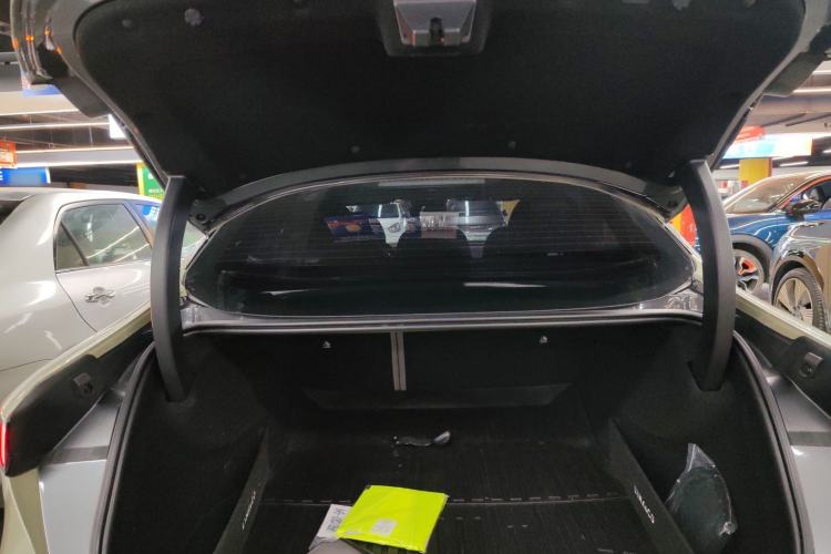 Used Lynk & Co 07 2024 EM-P 126 Long-Range Halo
