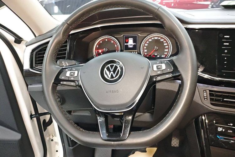 Used Volkswagen Tayron 2020 330TSI Two-Wheel Drive Luxury Smart Connectivity Version
