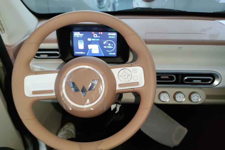 Used Wuling Hongguang MINIEV 2024 3rd Generation 215km Youth Edition