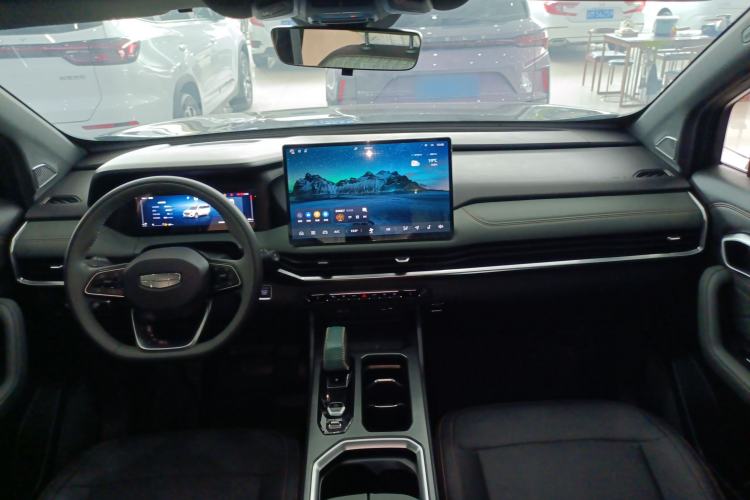 Used Geely Auto Haoyue L 2024 2.0T DCT Prestige Version