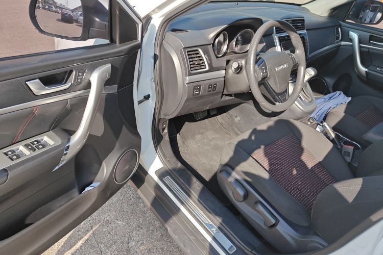 Used Haval M6 2018 Revised Version 1.5T DCT Two-Wheel Drive Urban Style