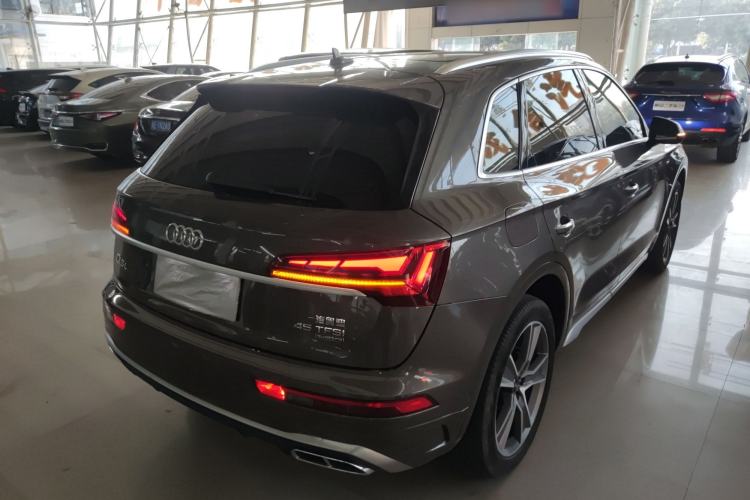 Used Audi Q5L 2022 Updated 45T Luxury Dynamic Version