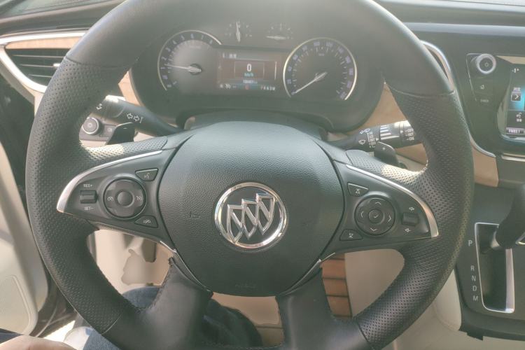 Used Buick GL8 2017 ES 28T Comfort Model China V Standard
