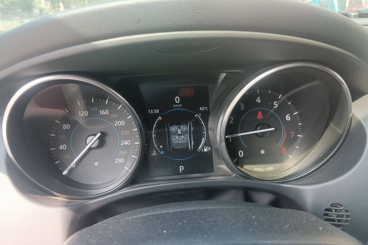 Used Jaguar XE 2017 2.0T 200 PS R-Sport
