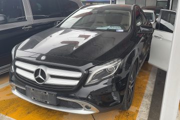Used Mercedes-Benz GLA 2015 GLA 220 4MATIC Fashion Model