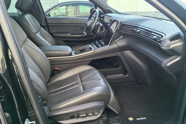 Used Nio ES8 2020 450 km Range 7-Seater Version