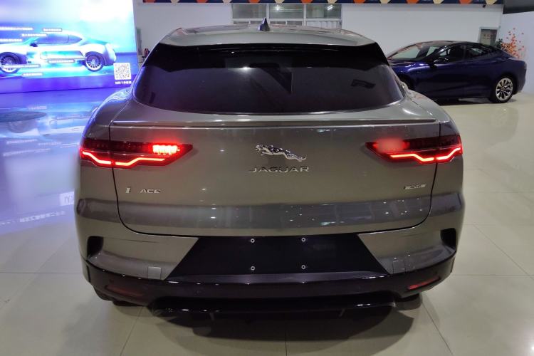 Used Jaguar I-PACE 2018 EV400 SE
