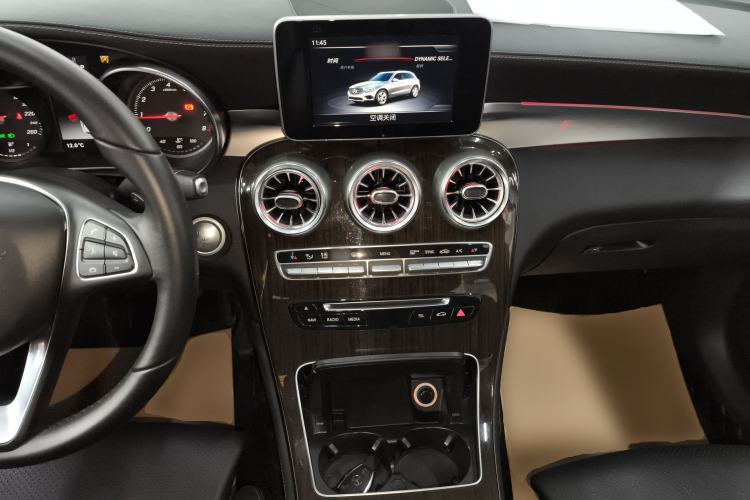 Used Mercedes-Benz GLC 2018 GLC 260 4MATIC Dynamic Edition
