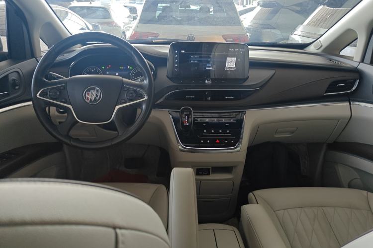 Used Buick GL8 2021 Land Cruiser Executive 652T Premium Model
