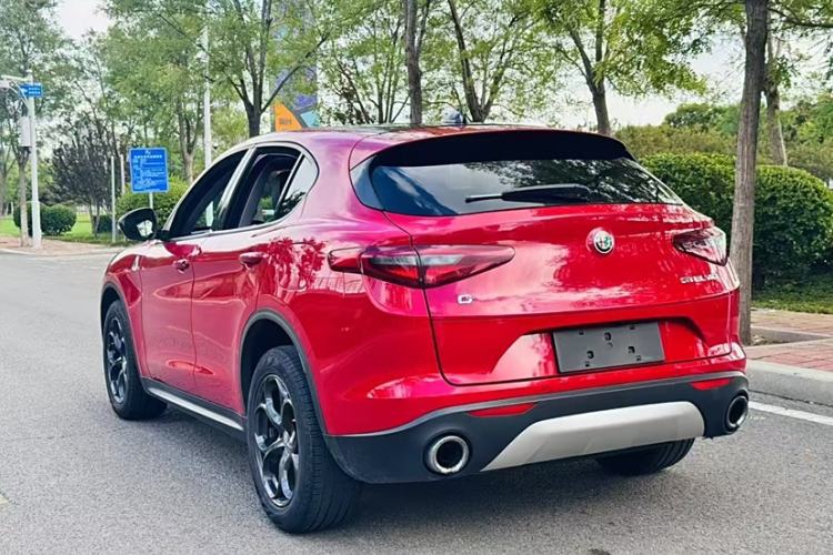 Used Alfa Romeo Stelvio 2017 2.0T 200HP Elite Edition
