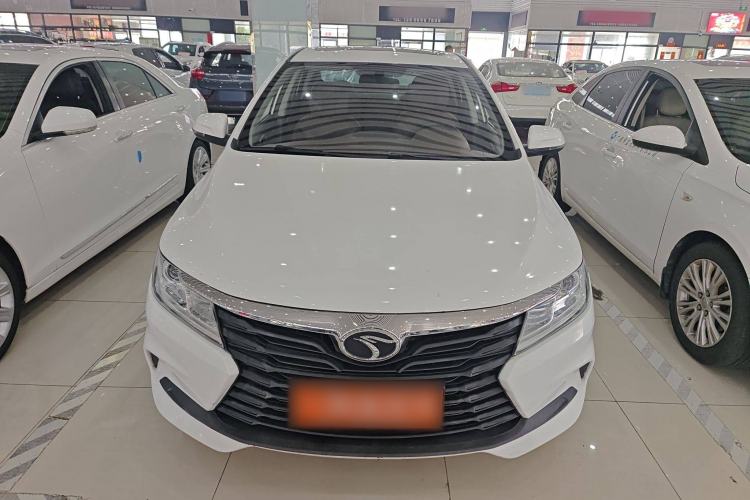 Used Soueast A5 Wing Dance 2019 1.5L CVT Wingzun Edition China VI compliant
