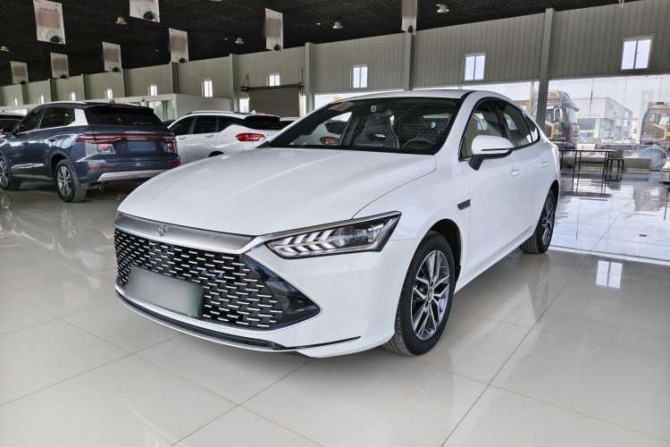 Used BYD Qin PLUS 2021 DM-i 120KM Prestige Model
