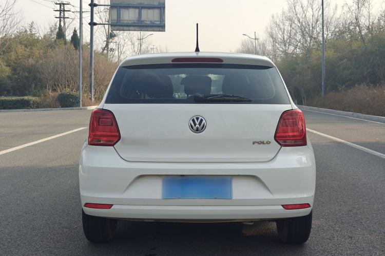 Used Volkswagen Polo 2014 1.4L Manual Fashion Edition
