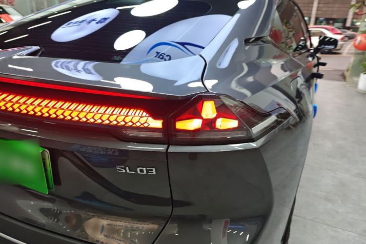 Used  SL03 2025 Range-Extended Elite Version