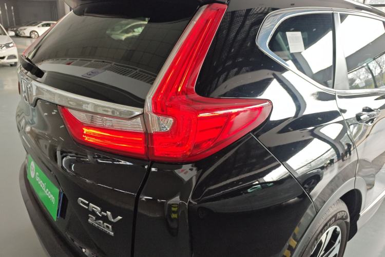 Used Honda CR-V 2019 Brilliant Edition Plus 240TURBO CVT Two-Wheel Drive Fashion Version China VI Emission Standard
