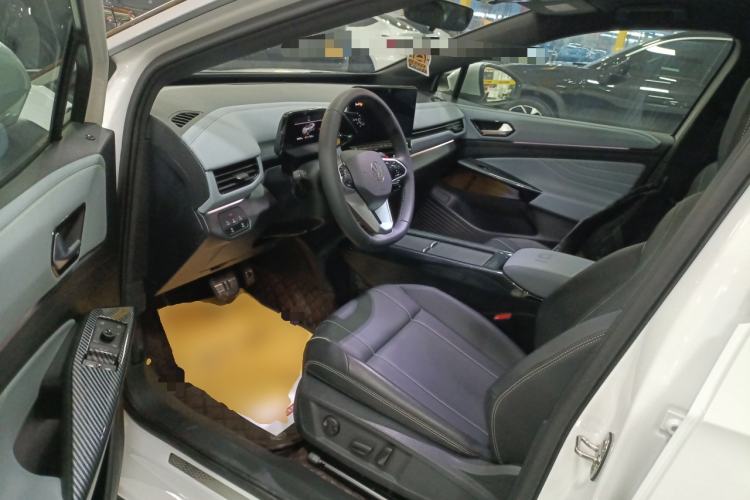 Used Volkswagen ID.4 X 2024 Pure & Smart Edition