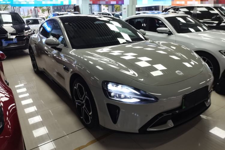 Used  SU7 2024 Rear-Drive Long-Range Intelligent Driving Version
