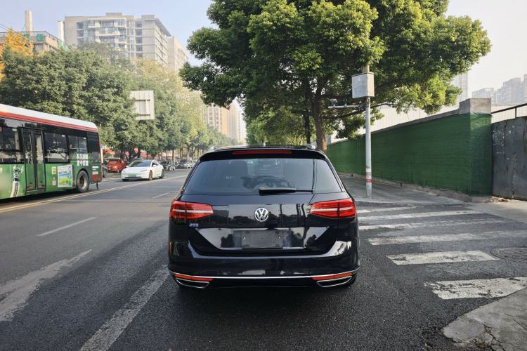 Used Volkswagen Variant New Energy 2019 GTE model
