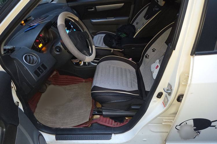 Used Suzuki Swift 2013 1.5L Automatic Standard Edition
