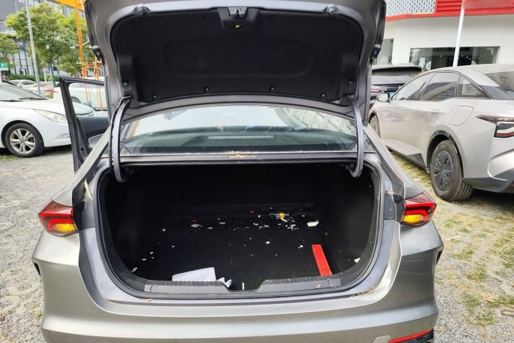 Used GAC Trumpchi EMPOW 2021 270T DCT J16 Version
