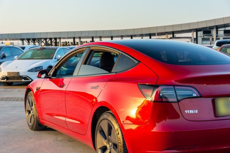 Used Tesla Model 3 2021 Standard Range Rear-Drive Upgraded Version
