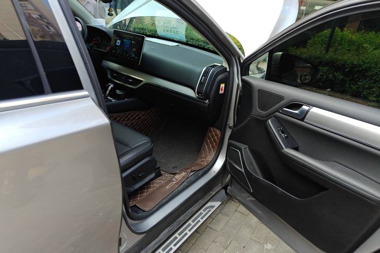 Used BYD Tang 2018 2.0T Automatic Smart Connect Prestige 7-Seater China V Standard
