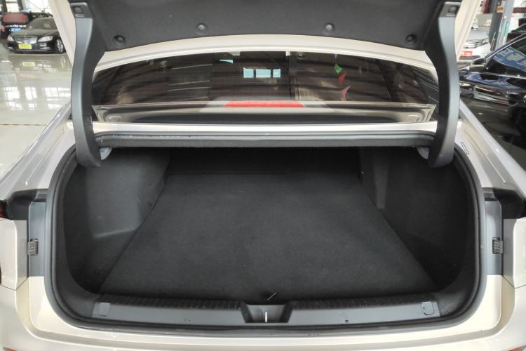 Used Wuling Xingguang 2024 Co-Creation Edition 510 Advanced Model
