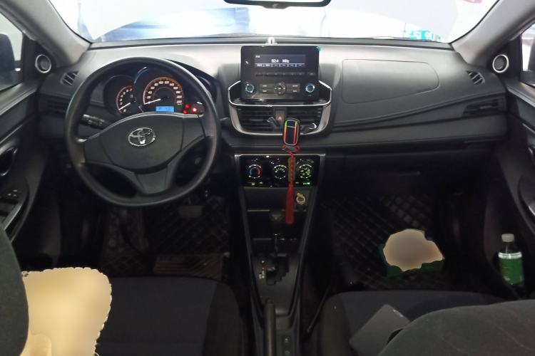 Used Toyota YARiS L 2020 1.5L CVT Leading Edition
