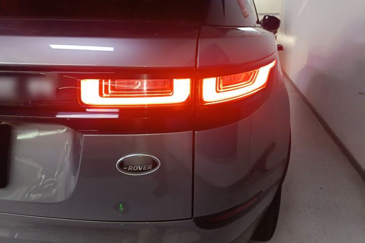 Used Land Rover Range Rover Velar 2019 250 PS
