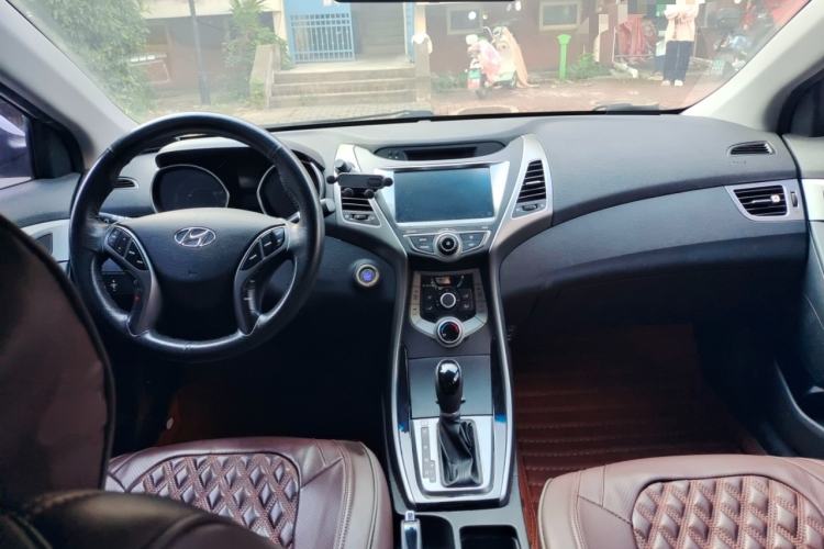 Used Hyundai Elantra 2016 1.6L Automatic Prestige Edition
