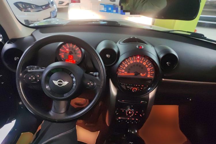 Used  Countryman 2014 1.6L COOPER Fun