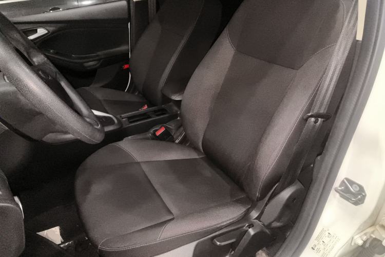 Used Ford Focus 2018 Hatchback Classic 1.6L Automatic Comfort Plus SmartDrive Edition