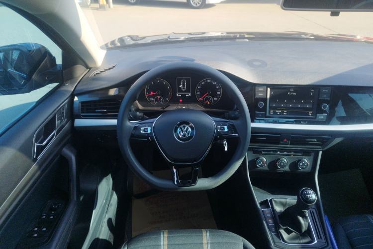 Used Volkswagen Lavida 2019 1.5L Manual Comfort Version China VI