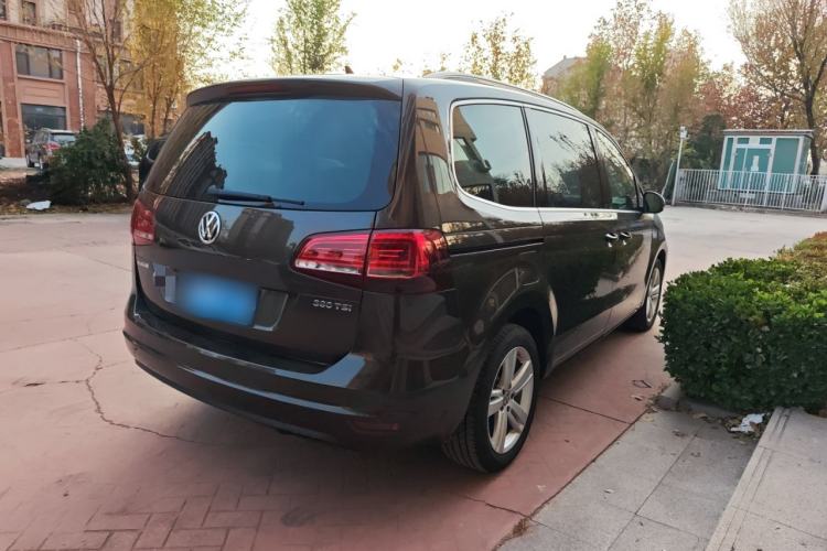 Used Volkswagen Sharan 2018 380TSI Comfort Edition 7-Seater
