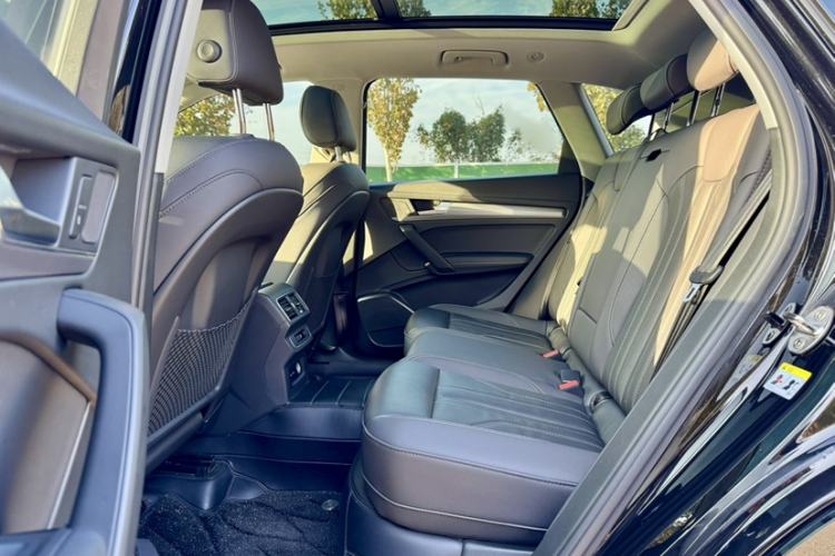 Used Audi Q5L 2022 40T Fashionable and Dynamic Model