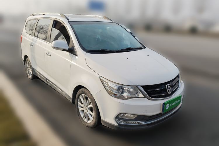 Used Baojun 730 2016 1.5T Manual Luxury Edition 7 Seats