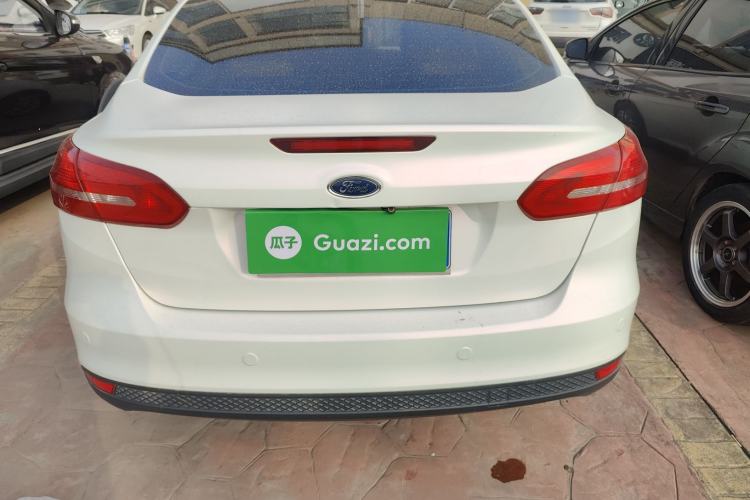 Used Ford Focus 2015 Sedan 1.6L Automatic Trend Model
