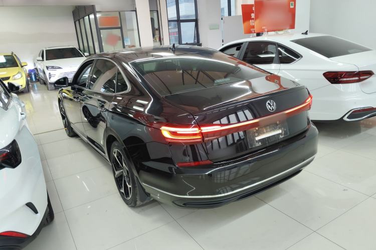 Used Volkswagen Passat 2025 Outstanding Model 330TSI Starry Elite Edition