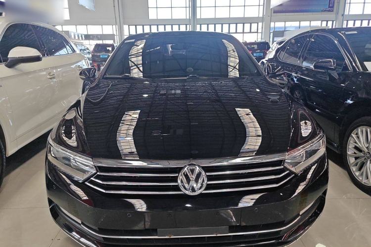 Used Volkswagen Magotan 2019 330TSI DSG Luxury Version China VI Standard