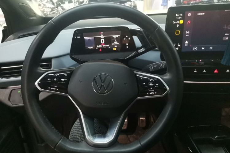 Used Volkswagen ID.4 X 2024 Pure & Smart Edition
