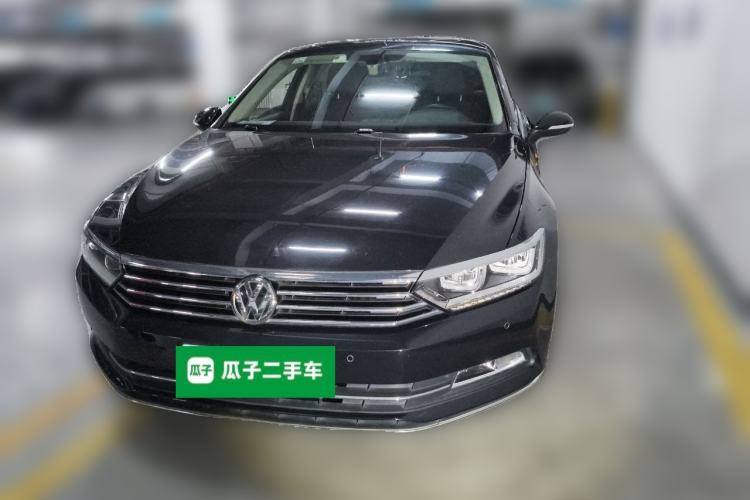 Used Volkswagen Magotan 2018 Facelift 330TSI DSG Luxury Model
