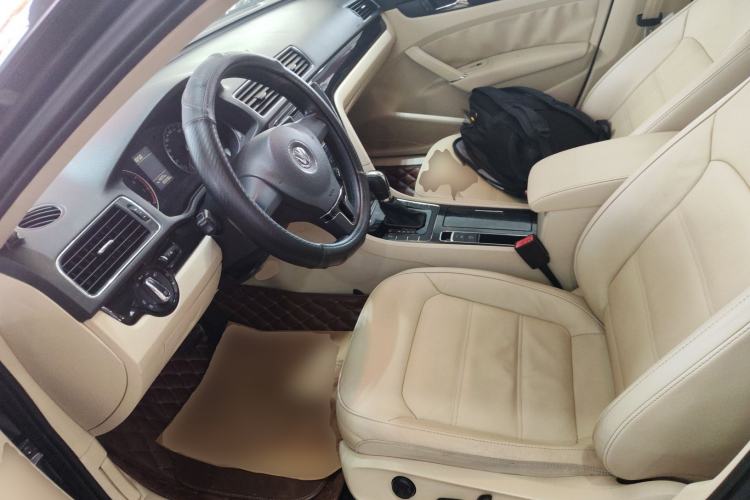 Used Volkswagen Passat 2014 1.8TSI DSG Prestige Navigation Edition
