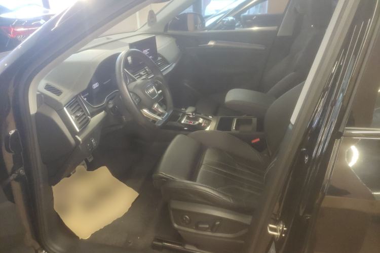 Used Audi Q5L 2022 40T Luxury Dynamic Model
