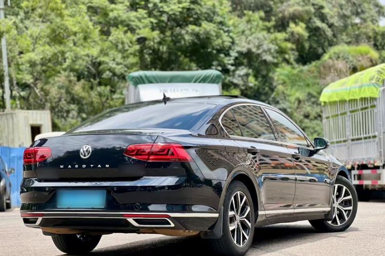 Used Volkswagen Magotan 2020 330TSI DSG Leading Model
