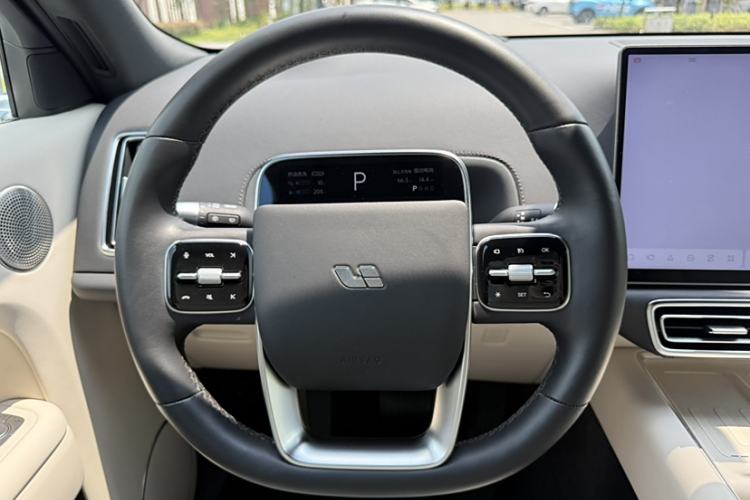 Used Li Auto L8 2024 Max
