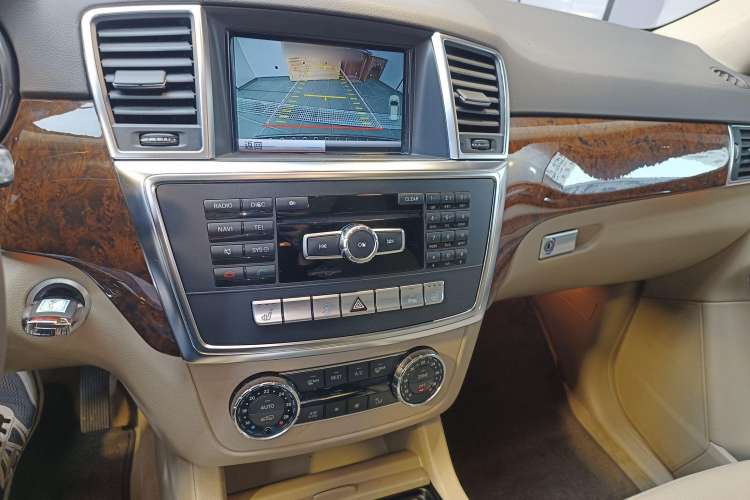 Used Mercedes-Benz M-Class 2012 ML 350 Luxury Edition