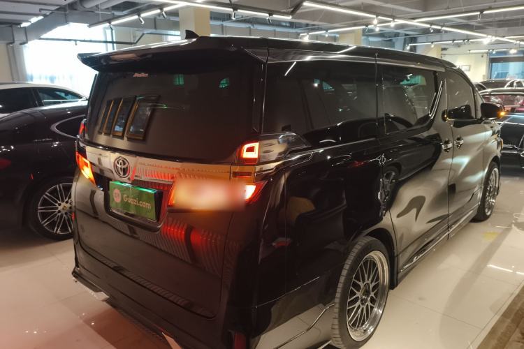 Used Toyota Vellfire 2020 Dual-Engine 2.5L HV Prestige Edition
