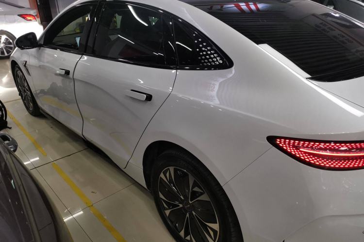 Used BYD Seal 2022 550 km Standard Range Rear-Wheel Drive Prestige Version
