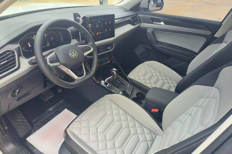 Used Volkswagen Tayron 2024 330TSI Two-Wheel Drive Luxury Plus Advanced Version
